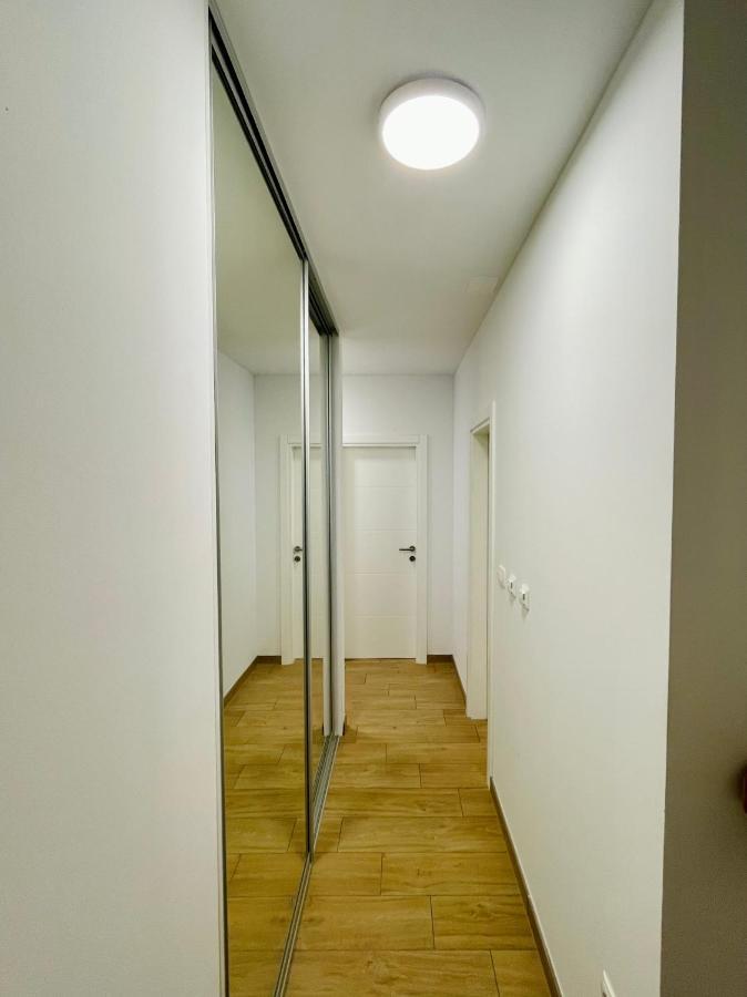 Alida Valli Apartment Kaštela 外观 照片