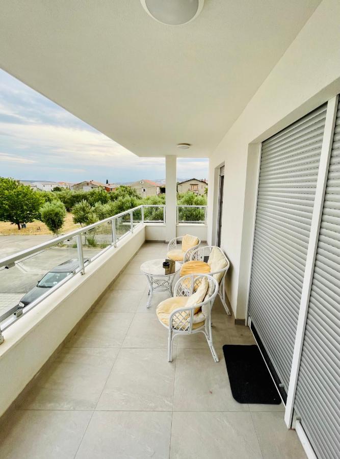 Alida Valli Apartment Kaštela 外观 照片